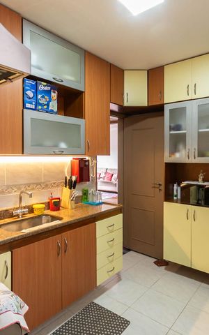 Apartamento à venda com 107m², 3 quartos e 2 vagasCozinha