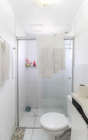 Apartamento à venda com 40m², 2 quartos e 1 vaga Apartamento à venda com 40m², 2 quartos e 1 vagaBanheiro