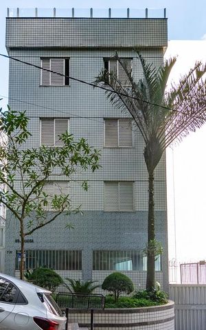 Apartamento à venda com 180m², 4 quartos e 2 vagas Apartamento à venda com 180m², 4 quartos e 2 vagasFachada