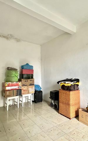 Casa à venda com 500m², 7 quartos e 4 vagas Casa à venda com 500m², 7 quartos e 4 vagasQuarto 4