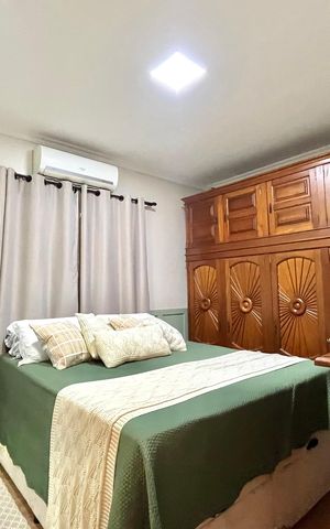 Casa à venda com 500m², 7 quartos e 4 vagas Casa à venda com 500m², 7 quartos e 4 vagasQuarto 1