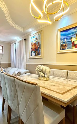 Casa à venda com 500m², 7 quartos e 4 vagas Casa à venda com 500m², 7 quartos e 4 vagasSala 1