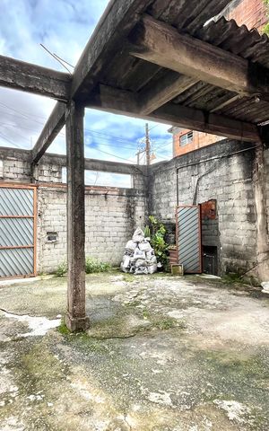 Casa à venda com 500m², 7 quartos e 4 vagas Casa à venda com 500m², 7 quartos e 4 vagasGaragem