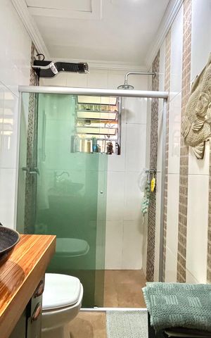 Casa à venda com 500m², 7 quartos e 4 vagas Casa à venda com 500m², 7 quartos e 4 vagasBanheiro 1