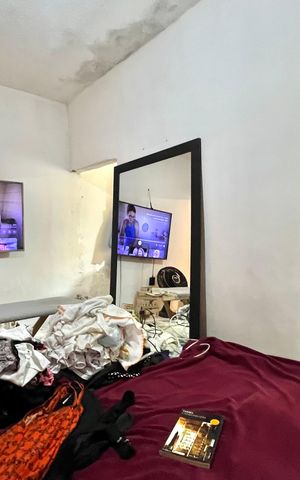 Casa à venda com 500m², 7 quartos e 4 vagas Casa à venda com 500m², 7 quartos e 4 vagasQuarto 7