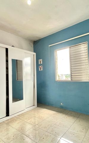 Casa à venda com 500m², 7 quartos e 4 vagas Casa à venda com 500m², 7 quartos e 4 vagasQuarto 5