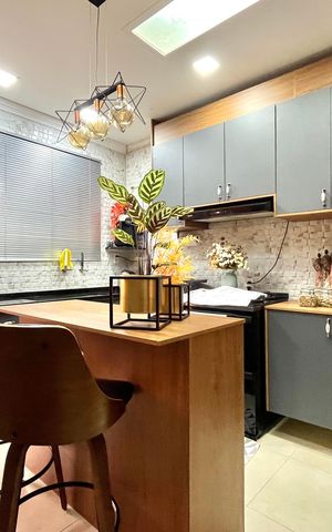 Casa à venda com 500m², 7 quartos e 4 vagas Casa à venda com 500m², 7 quartos e 4 vagasCozinha 1