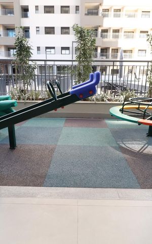 Apartamento para alugar com 86m², 2 quartos e 2 vagasÁrea comum - Playground