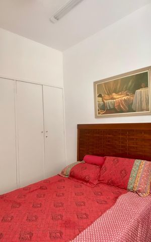 Apartamento à venda com 188m², 4 quartos e 2 vagas Apartamento à venda com 188m², 4 quartos e 2 vagasQuarto 1