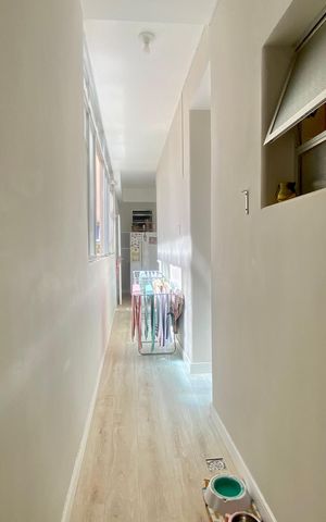 Apartamento à venda com 188m², 4 quartos e 2 vagas Apartamento à venda com 188m², 4 quartos e 2 vagasÁrea de Serviço
