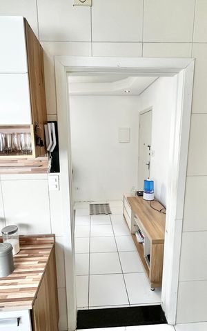 Apartamento à venda com 60m², 2 quartos e sem vaga Apartamento à venda com 60m², 2 quartos e sem vagaCozinha e Área de Serviço