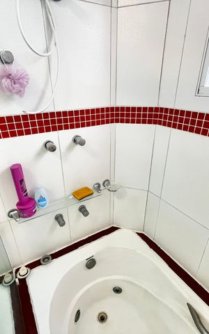 Apartamento à venda com 60m², 2 quartos e sem vaga Apartamento à venda com 60m², 2 quartos e sem vagaBanheiro