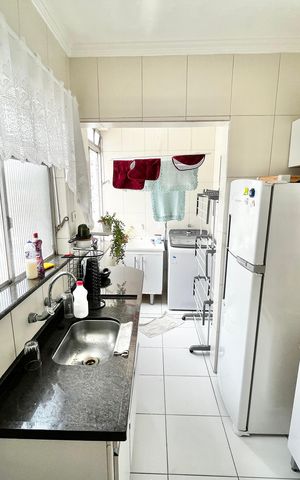Apartamento à venda com 60m², 2 quartos e sem vaga Apartamento à venda com 60m², 2 quartos e sem vagaCozinha e Área de Serviço