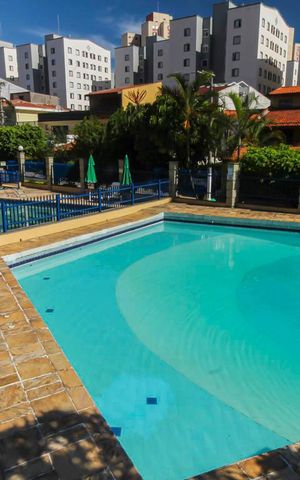 Casa de condomínio à venda com 310m², 3 quartos e 3 vagas Casa de condomínio à venda com 310m², 3 quartos e 3 vagasPiscina