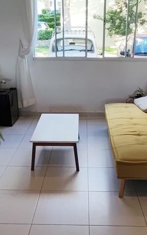Casa de condomínio para alugar com 160m², 3 quartos e 3 vagas Casa de condomínio para alugar com 160m², 3 quartos e 3 vagasSala