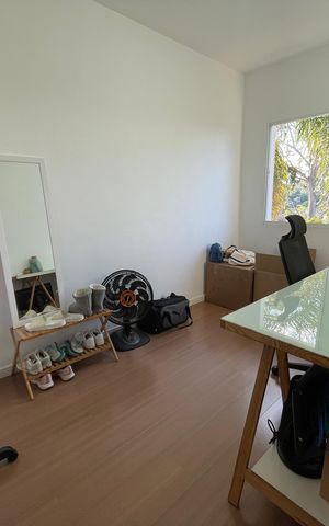 Casa de condomínio para alugar com 160m², 3 quartos e 3 vagas Casa de condomínio para alugar com 160m², 3 quartos e 3 vagasQuarto
