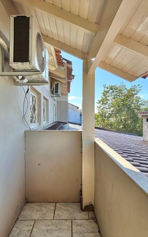 Casa para alugar com 319m², 4 quartos e 2 vagas