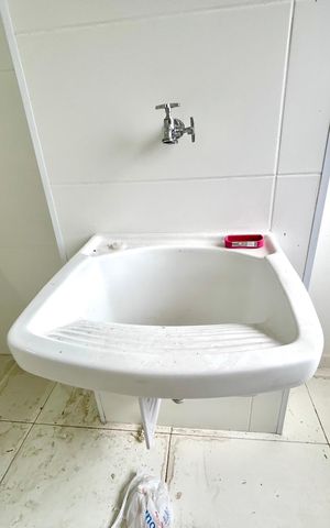 Apartamento à venda com 56m², 2 quartos e 1 vaga Apartamento à venda com 56m², 2 quartos e 1 vagaÁrea de Serviço