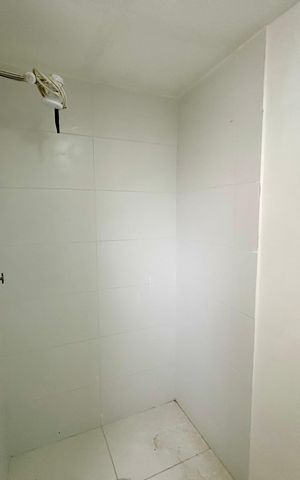 Apartamento à venda com 56m², 2 quartos e 1 vaga Apartamento à venda com 56m², 2 quartos e 1 vagaBanheiro da Suíte