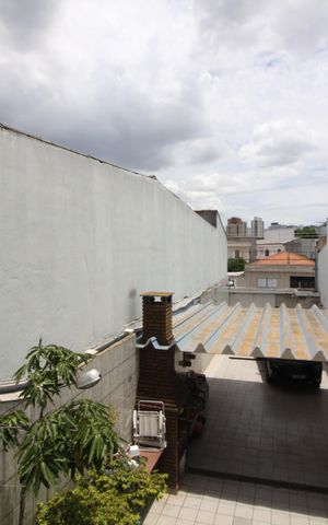 Casa à venda com 150m², 3 quartos e 4 vagasVaranda do Quarto