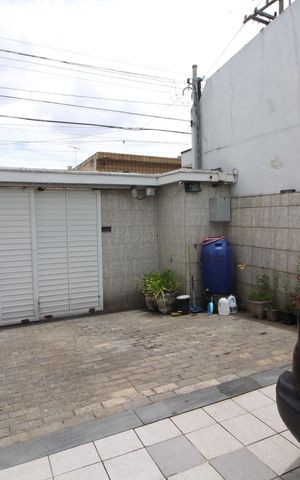 Casa à venda com 150m², 3 quartos e 4 vagasGaragem