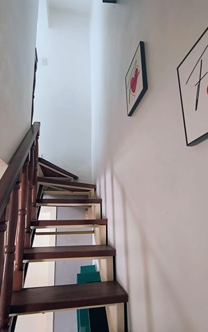 Casa à venda com 136m², 3 quartos e 2 vagas