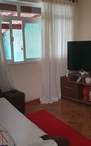 Casa à venda com 140m², 3 quartos e 2 vagas