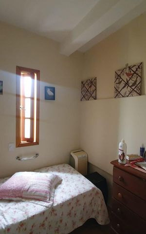 Casa à venda com 140m², 3 quartos e 2 vagas