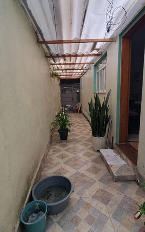 Casa à venda com 140m², 3 quartos e 2 vagas