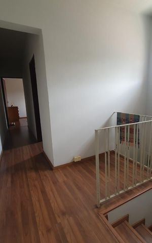 Casa à venda com 140m², 3 quartos e 2 vagas