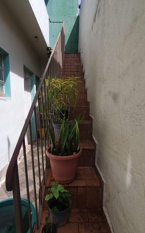 Casa à venda com 140m², 3 quartos e 2 vagas