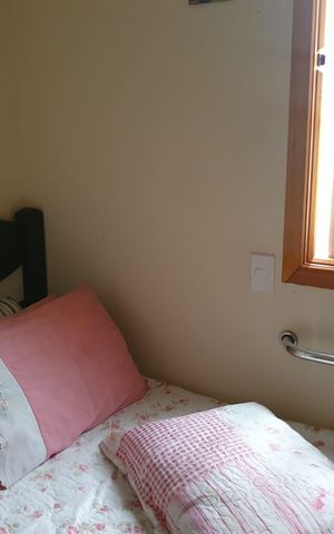 Casa à venda com 140m², 3 quartos e 2 vagas