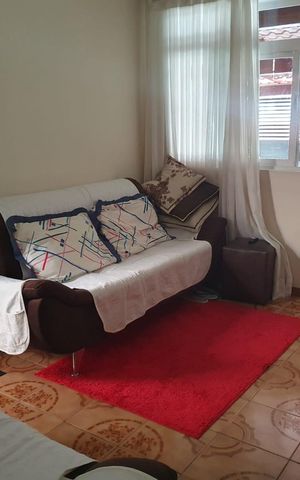 Casa à venda com 140m², 3 quartos e 2 vagas