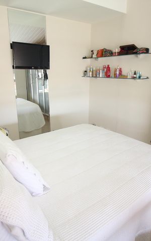 Apartamento à venda com 270m², 4 quartos e 2 vagasQuarto 1