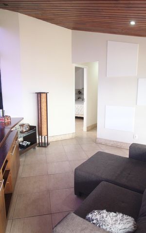Apartamento à venda com 270m², 4 quartos e 2 vagasSala 2