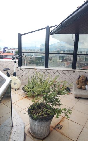 Apartamento à venda com 270m², 4 quartos e 2 vagasVaranda Sala 2