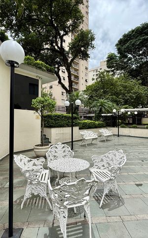Apartamento à venda com 138m², 4 quartos e 1 vagaÁrea comum