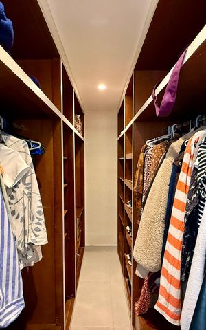 Apartamento à venda com 138m², 4 quartos e 1 vagaCloset Suíte 2