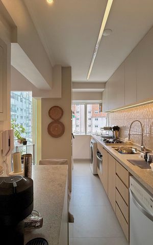 Apartamento à venda com 138m², 4 quartos e 1 vagaCozinha 