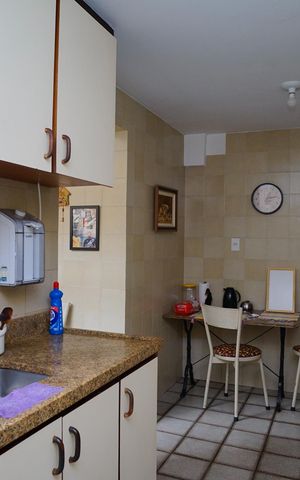 Apartamento à venda com 130m², 3 quartos e 1 vaga Apartamento à venda com 130m², 3 quartos e 1 vagaCozinha
