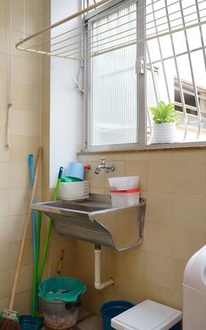 Apartamento à venda com 130m², 3 quartos e 1 vaga Apartamento à venda com 130m², 3 quartos e 1 vagaÁrea de Serviço