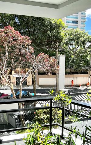 Apartamento à venda com 115m², 3 quartos e 2 vagas Apartamento à venda com 115m², 3 quartos e 2 vagasVaranda da Sala