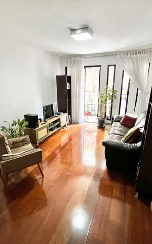 Apartamento à venda com 115m², 3 quartos e 2 vagas Apartamento à venda com 115m², 3 quartos e 2 vagasSala