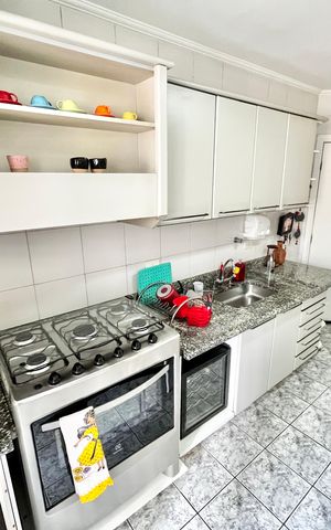 Apartamento à venda com 115m², 3 quartos e 2 vagas Apartamento à venda com 115m², 3 quartos e 2 vagasCozinha