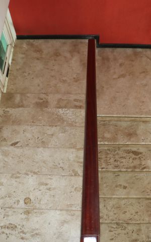 Casa de condomínio para alugar com 1100m², 4 quartos e 6 vagasEscada