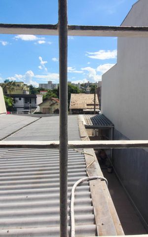Casa à venda com 294m², 6 quartos e 4 vagasVista do Quarto 1
