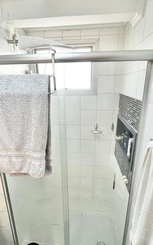 Apartamento à venda com 76m², 3 quartos e 1 vagaBanheiro da Suíte