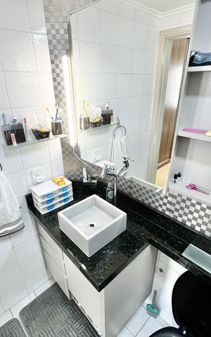 Apartamento à venda com 76m², 3 quartos e 1 vagaBanheiro da Suíte