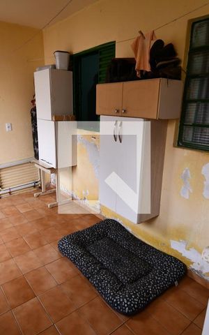 Casa à venda com 147m², 4 quartos e 1 vagaÁrea de serviço casa 2