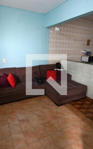 Casa à venda com 147m², 4 quartos e 1 vagaSala casa 2